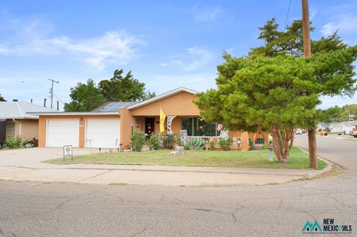 2120 Gidding St, Clovis, NM, 88101-3653 | Card Image