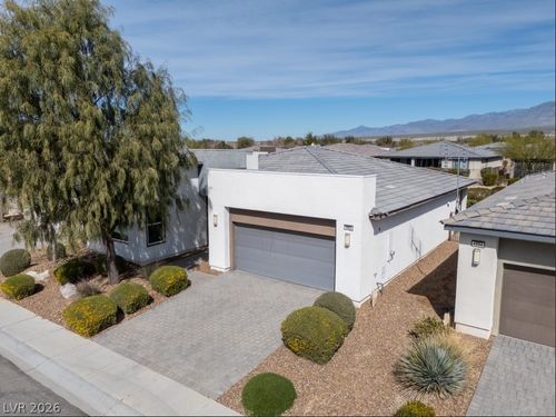 4882 E Beacon Ridge Dr, Pahrump, NV, 89061-7601 | Card Image