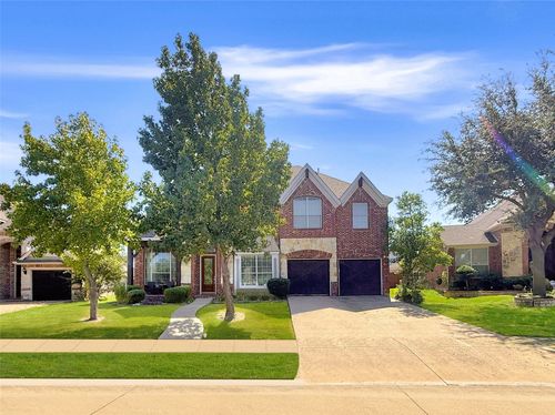 2715 Magellan Ln, Grand Prairie, TX, 75054-5524 | Card Image