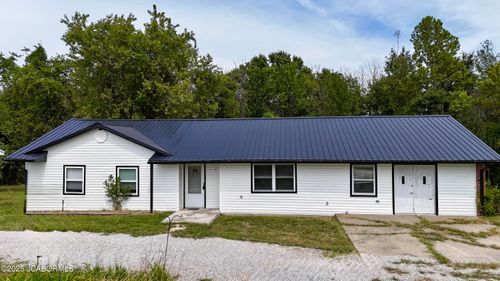 23405 Highway 179, CENTERTOWN, MO, 65023-3800 | Card Image