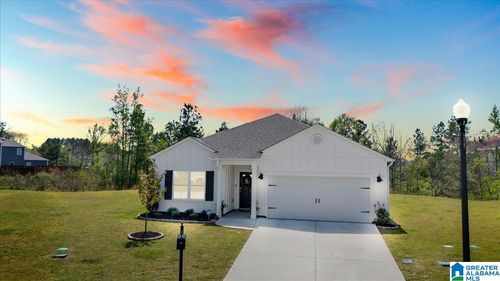 558 Strider Way, KIMBERLY, AL, 35091-4002 | Card Image