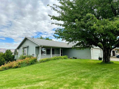 2360 Charnita Dr, Clarkston, WA, 99403-1430 | Card Image