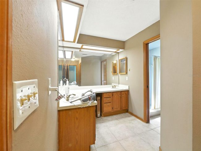 1053 Cavern Dr, House other with 4 bedrooms, 2 bathrooms and null parking in APOPKA FL | Image 7