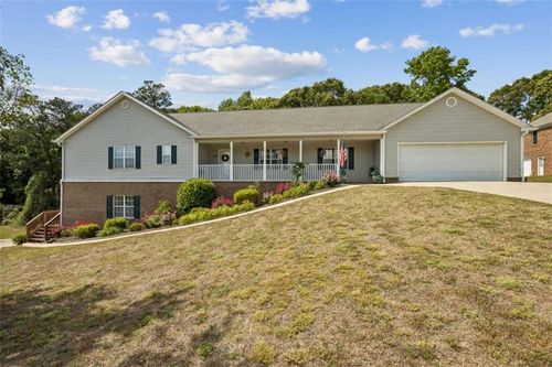 4022 Lyman Way, Gainesville, GA, 30507-8697 | Card Image