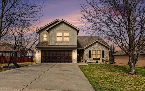 13704 Jana Lei Ave, Bonner Springs, KS, 66012-2102 | Card Image