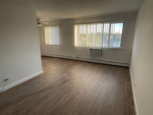 apt-403-7650 W Altgeld St, Elmwood Park, IL, 60707-2523 | Card Image