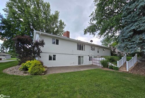 436 W 21st St, Carroll, IA, 51401-3538 | Card Image