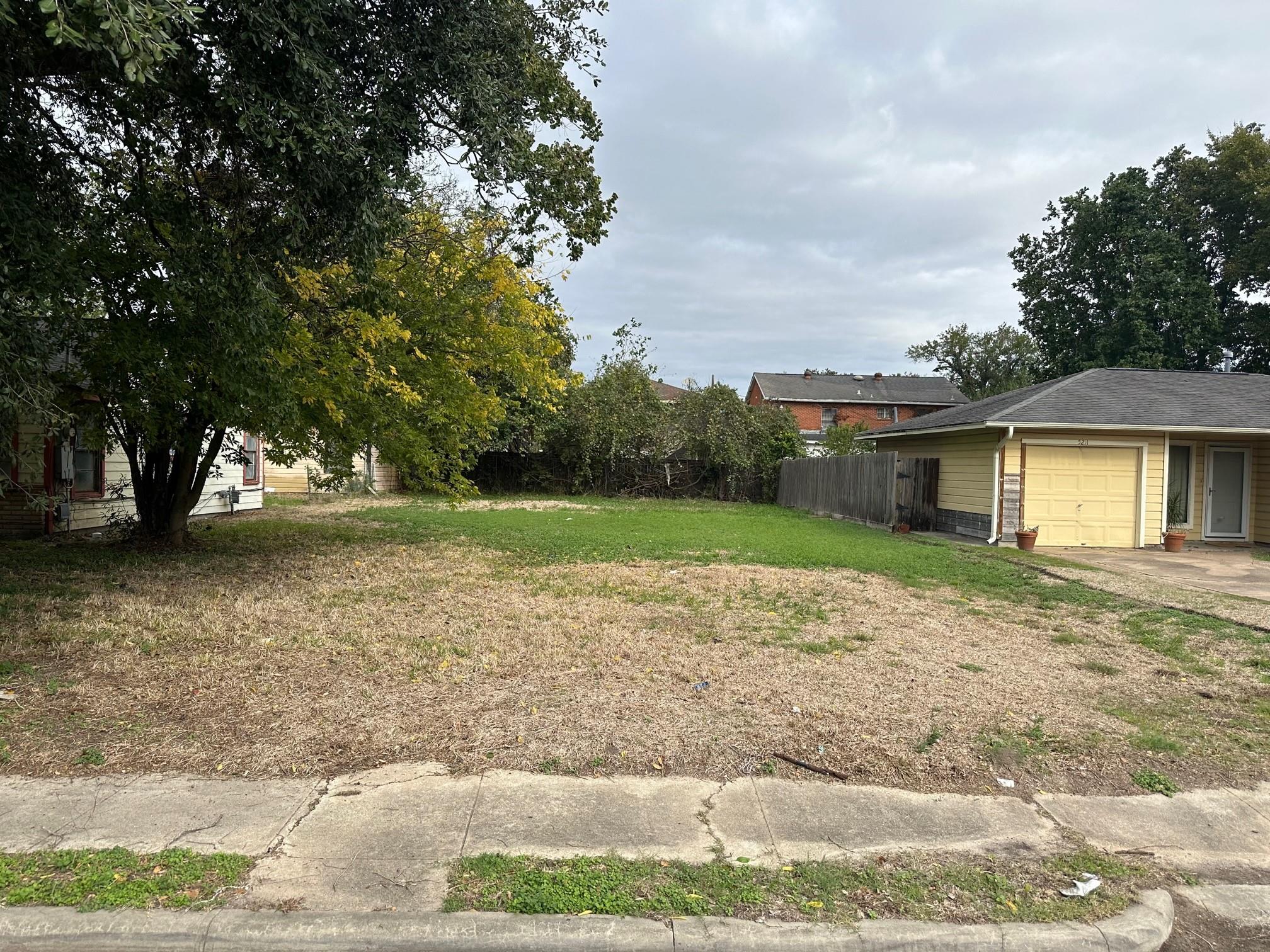 Land in Houston