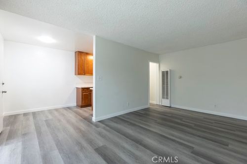 apt-1-5476 Linden Ave, Long Beach, CA, 90805-5453 | Card Image