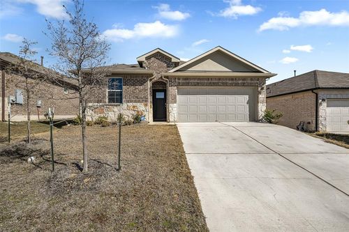 121 Mackinac Ln, Georgetown, TX, 78626-3056 | Card Image