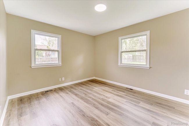 2365 Middlebelt Rd, House other with 4 bedrooms, 2 bathrooms and null parking in West Bloomfield MI | Image 30