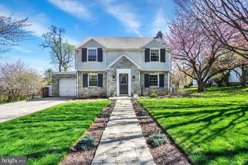 1371 Clover Ln, YORK, PA, 17403-4005 | Card Image