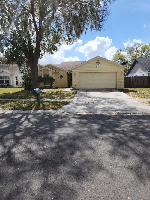 8748 Hampden Dr, TAMPA, FL, 33626-2932 | Card Image