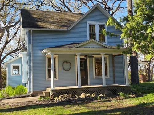 809 7th Avenue Nw, Waseca, MN, 56093 | Card Image
