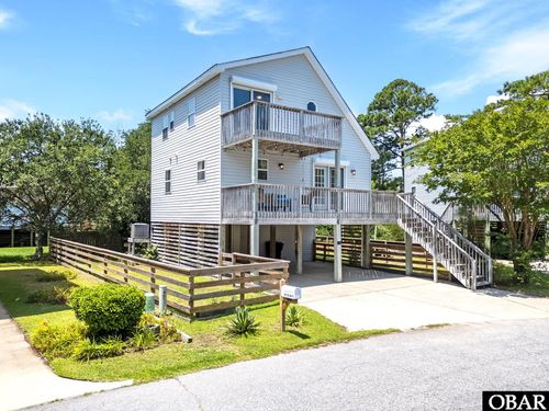 109 Collins Ct, Manteo, NC, 27954-9585 | Card Image