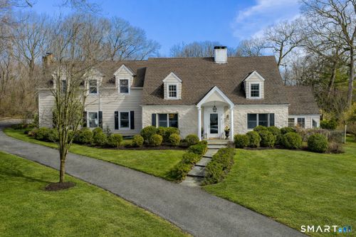 9 Point O Woods Rd S, Darien, CT, 06820-2919 | Card Image