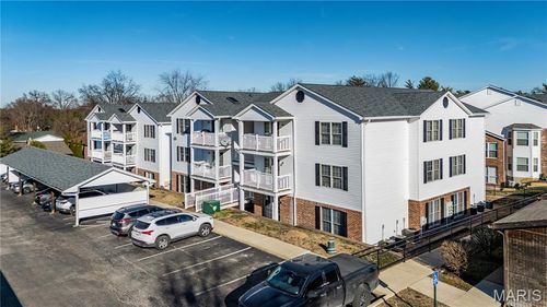 apt-h-2562 Coppergate Square Dr, Saint Louis, MO, 63129-6198 | Card Image