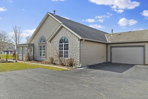 5607 Brickstone Pl, Hilliard, OH, 43026-3881 | Card Image