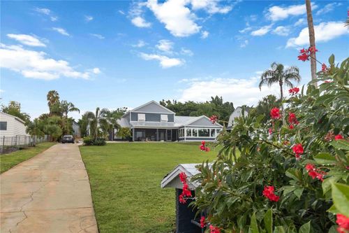 711 N Indian River Dr, Cocoa, FL, 32922-7529 | Card Image