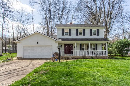 733 Squirrel Hill Drive, Boardman, OH, 44512 | Card Image