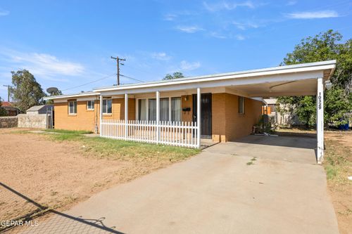 10329 Mccombs St, El Paso, TX, 79924-2703 | Card Image
