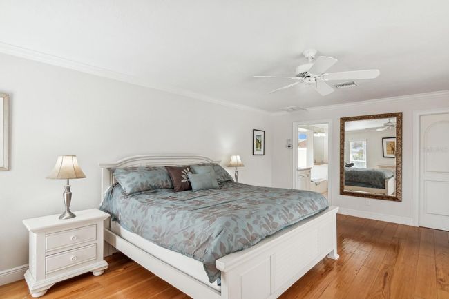 531 N Spoonbill Dr, House other with 3 bedrooms, 4 bathrooms and null parking in SARASOTA FL | Image 24