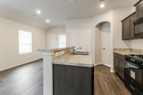 1401 Mark Ln, Ennis, TX, 75119-1725 | Card Image