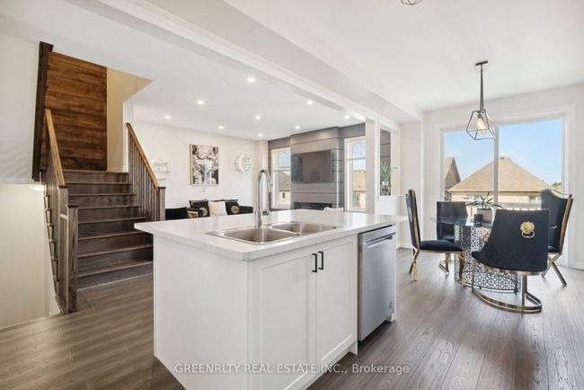 28 Casserley Cres, House other with 4 bedrooms, 4 bathrooms and 2 parking in Tottenham ON | Image 11