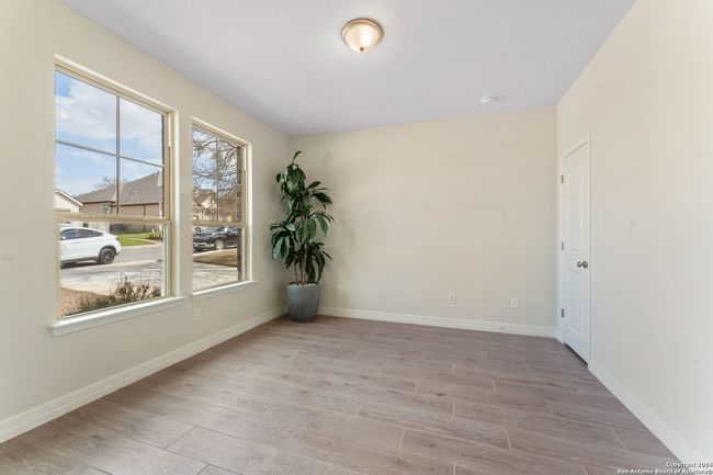 423 Montessa Park, House other with 4 bedrooms, 4 bathrooms and null parking in San Antonio TX | Image 7