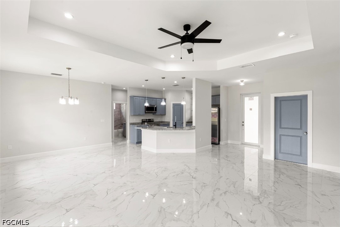 Residential in Naples 3