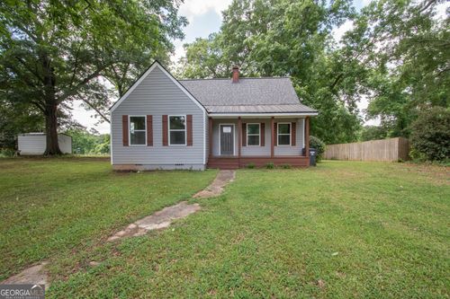 250 Lagrange St, Grantville, GA, 30220-1762 | Card Image