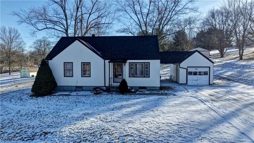 4800 Hillmont Avenue Sw, Canton, OH, 44706 | Card Image