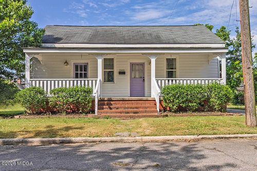 242 Hydrolia St, Macon, GA, 31217-3926 | Card Image