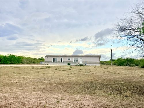 155 County Road 3032, Orange Grove, TX, 78372-9371 | Card Image