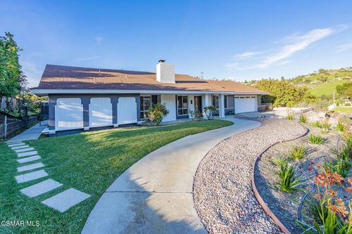 2085 Rayshire St, Thousand Oaks, CA, 91362-2460 | Card Image