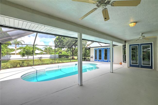 1201 Bevan Dr, House other with 3 bedrooms, 3 bathrooms and null parking in SEBASTIAN FL | Image 32