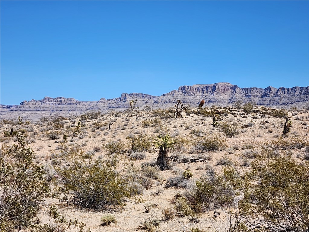 Land in Meadview 4
