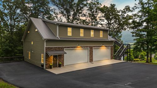 257 Scenic Hollow Dr, Dunlap, TN, 37327-4892 | Card Image