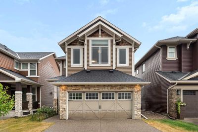 28 Cougar Ridge Manor Sw, House detached with 6 bedrooms, 3 bathrooms and 4 parking in Calgary AB | Image 1