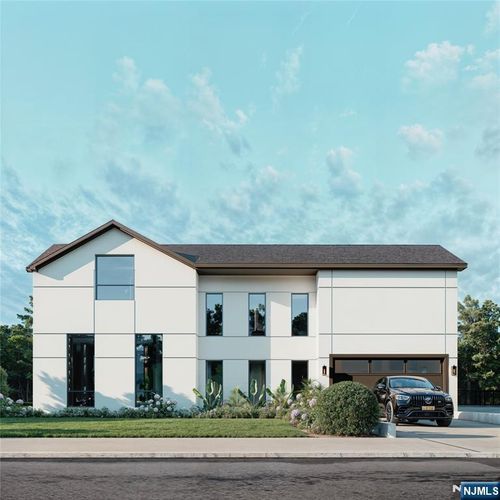 648 Falmouth Ave, Paramus, NJ, 07652-1903 | Card Image