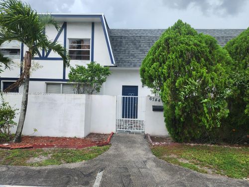 6744 Sw 40th St, Davie, FL, 33314-3204 | Card Image