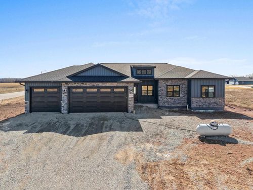 2557 Meadow Rose Lane, DE PERE, WI, 54115 | Card Image