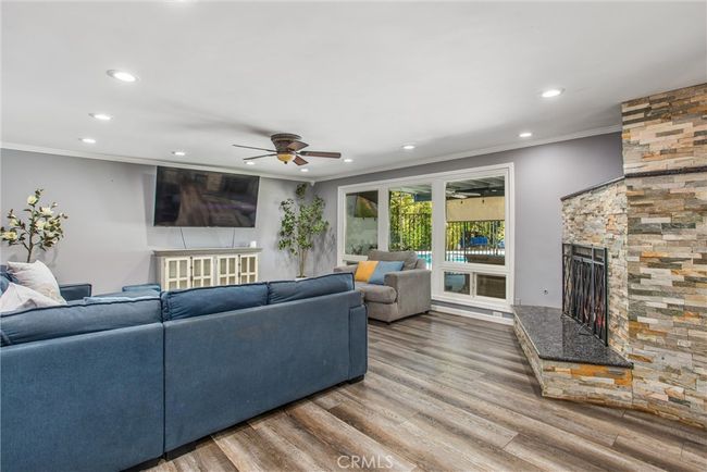 Livingroom Open Floorplan | Image 6
