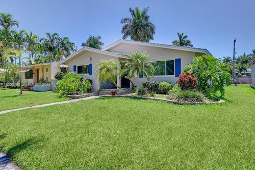 932 Polk St, Hollywood, FL, 33019-1319 | Card Image