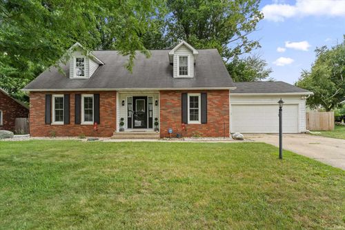5602 Cape Cod Ln, South Bend, IN, 46614-6208 | Card Image