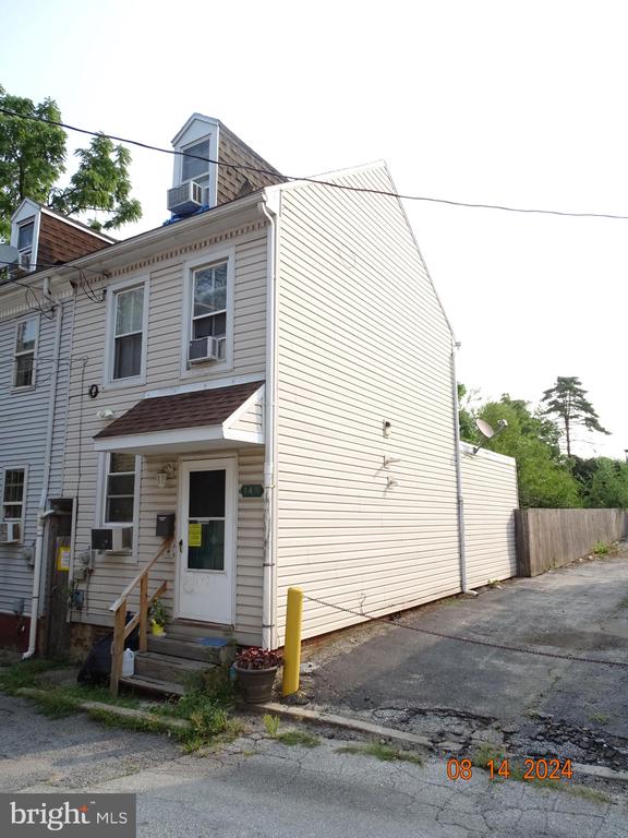 Susquehanna Ave, York, PA 17403