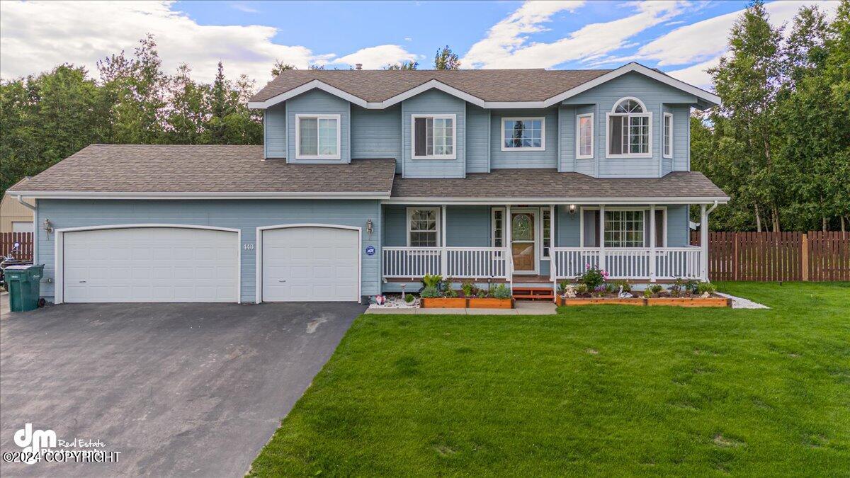 Dawson Cir, Palmer, AK 99645