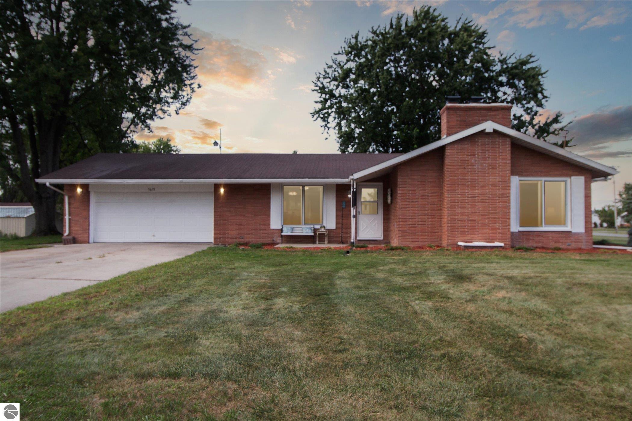 Sherman Rd, Saginaw, MI 48604
