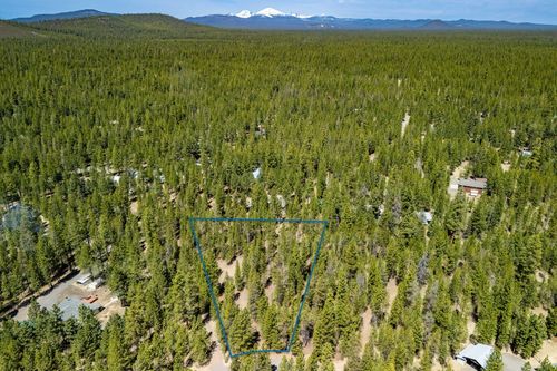 51861 Knobcone, La Pine, OR, 97739-9422 | Card Image