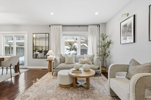 76 Buttercup Cres, Waterdown, ON, L8B0X9 | Card Image